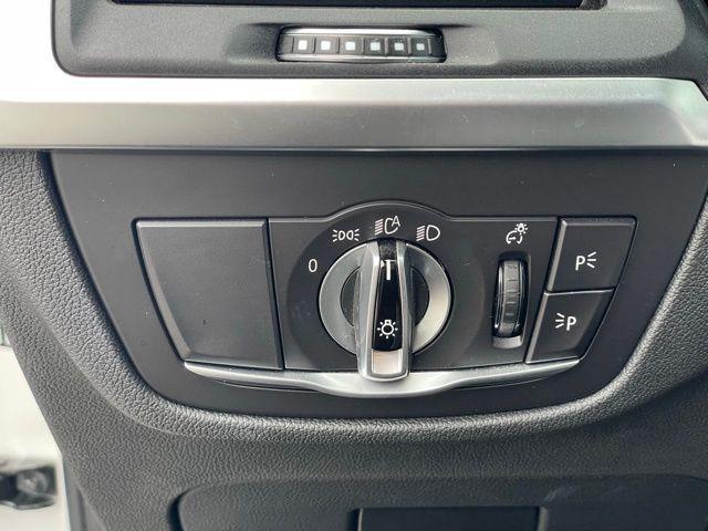 2023 BMW X4 xDrive30i