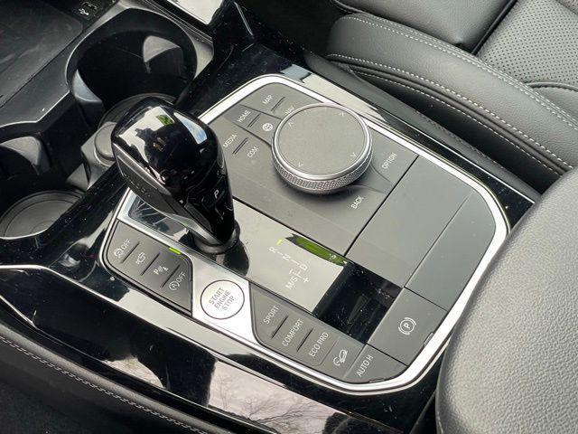 2023 BMW X4 xDrive30i