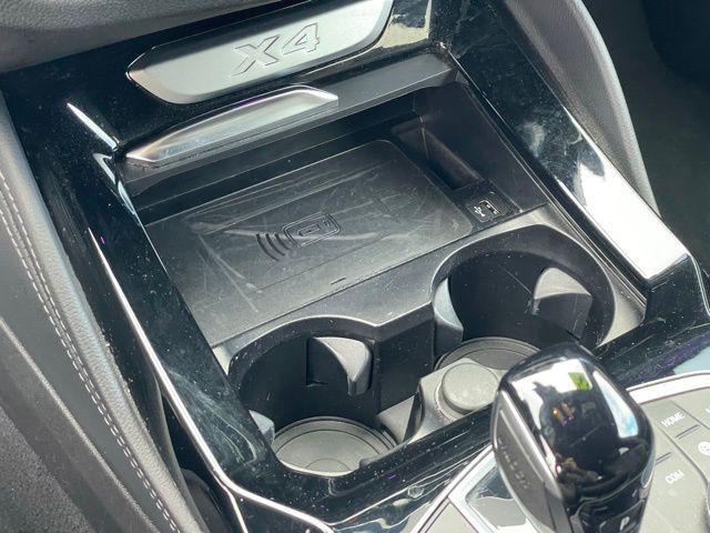 2023 BMW X4 xDrive30i
