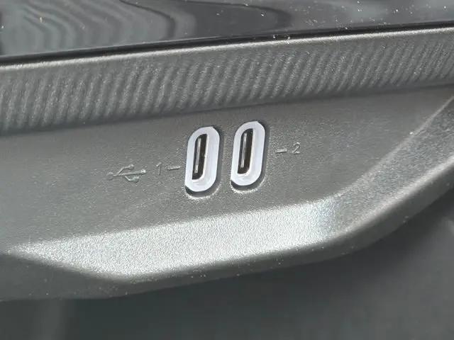 2026 Jeep Cherokee Overland 4x4