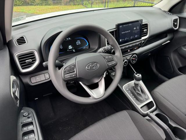 2026 Hyundai Venue SE