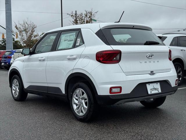 2026 Hyundai Venue SE