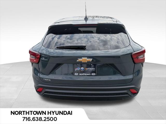 2025 Chevrolet Trax FWD LS