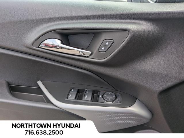 2025 Chevrolet Trax FWD LS