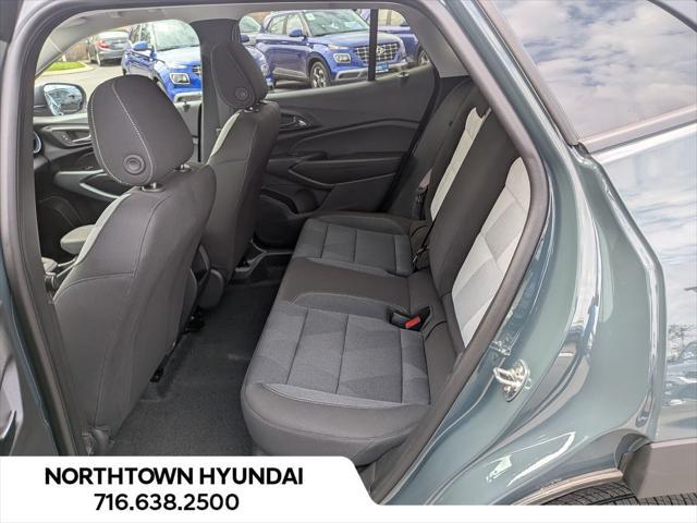 2025 Chevrolet Trax FWD LS