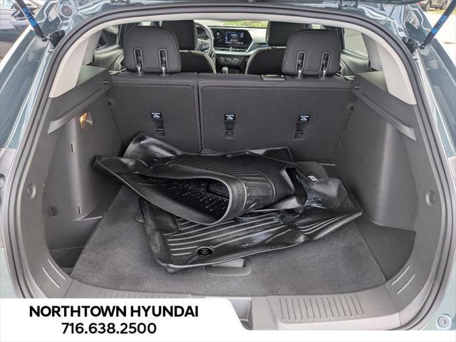 2025 Chevrolet Trax FWD LS