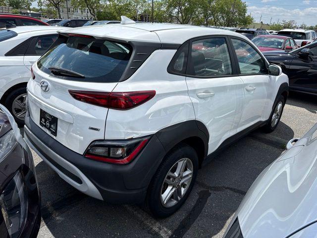 2022 Hyundai Kona SE
