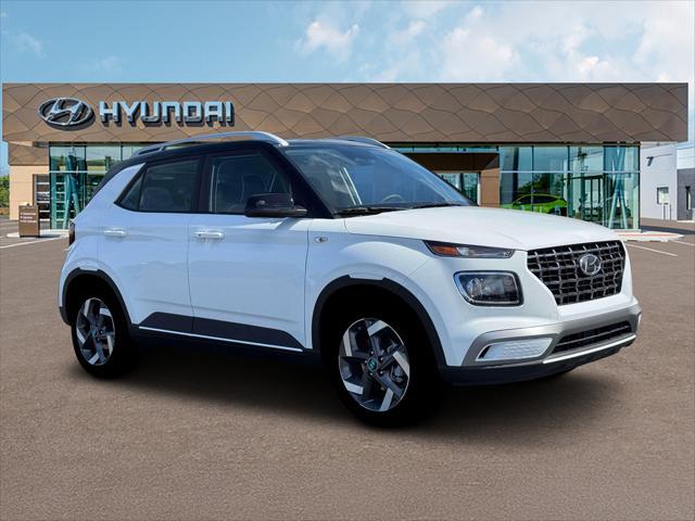 2026 Hyundai Venue SEL w/Two-Tone Roof