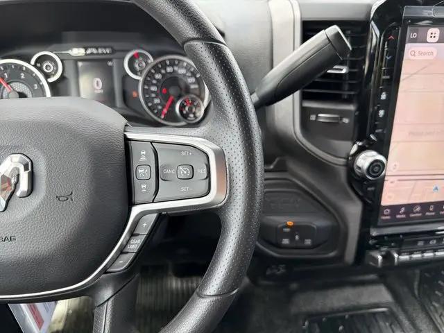 2026 Ram 3500 Tradesman/Big Horn