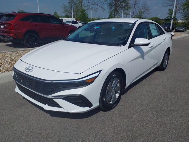 2026 Hyundai Elantra SE for sale in AVON, IN