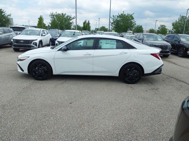 2026 Hyundai Elantra SEL Sport Premium for sale in AVON, IN