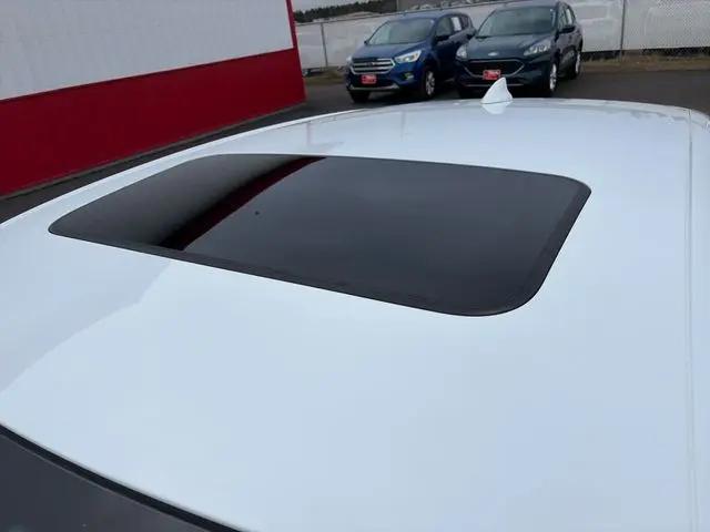 2024 Buick NV Sport Touring FWD