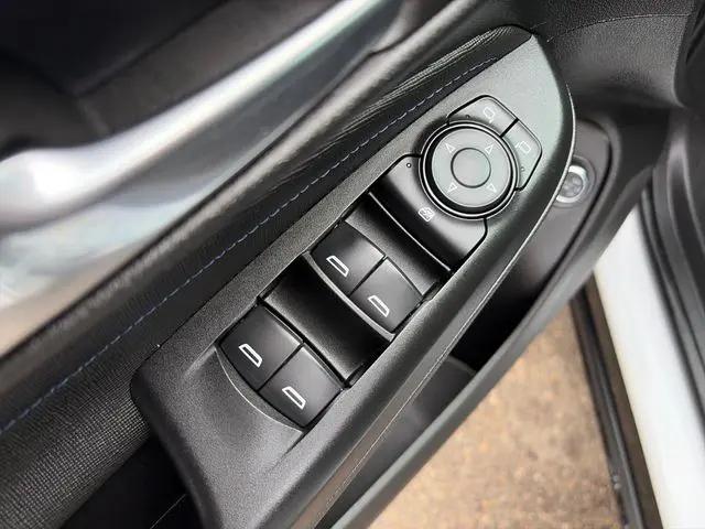 2024 Buick NV Sport Touring FWD