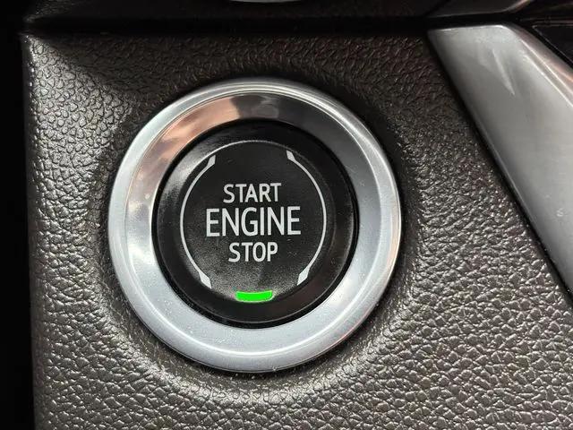 2024 Buick NV Sport Touring FWD