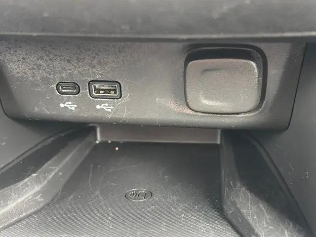 2024 Buick NV Sport Touring FWD