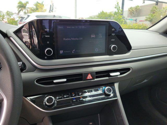 2023 Hyundai Sonata SE