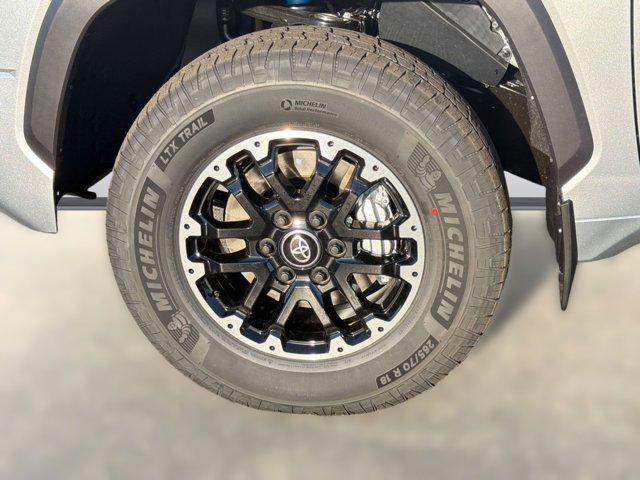 2026 Toyota Tundra SR5 CrewMax 5.5' Bed