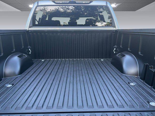 2026 Toyota Tundra SR5 CrewMax 5.5' Bed