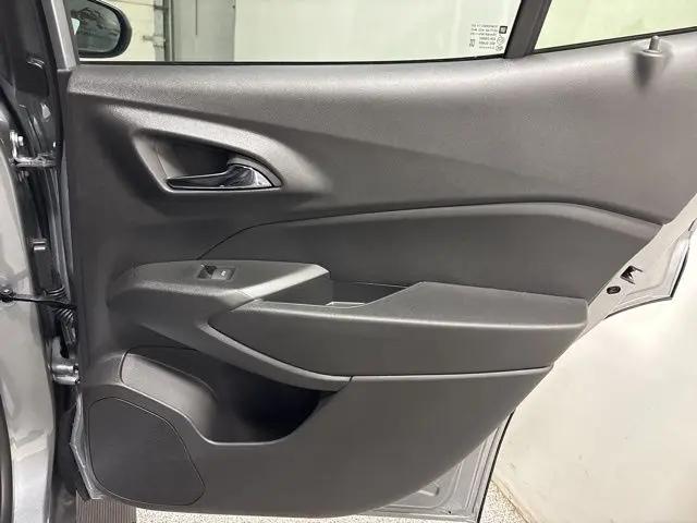 2026 Chevrolet Trax FWD LT
