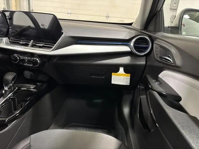 2026 Chevrolet Trax FWD LT