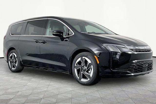 2027 Chrysler Pacifica Limited