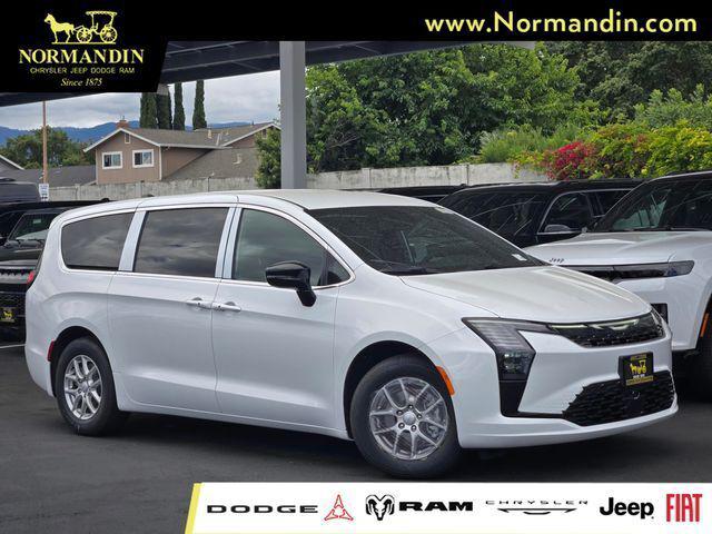 2027 Chrysler Pacifica PACIFICA SELECT