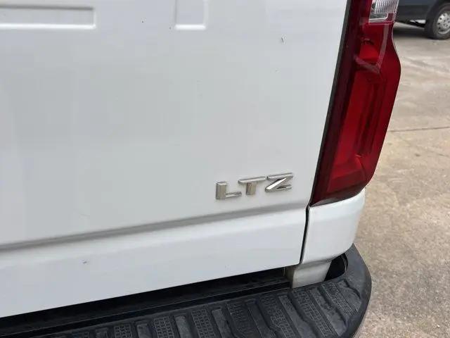 2022 Chevrolet Silverado 2500HD 4WD Double Cab Standard Bed LTZ