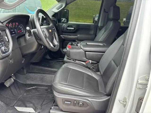 2022 Chevrolet Silverado 2500HD 4WD Double Cab Standard Bed LTZ