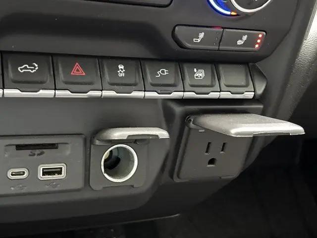 2022 Chevrolet Silverado 2500HD 4WD Double Cab Standard Bed LTZ