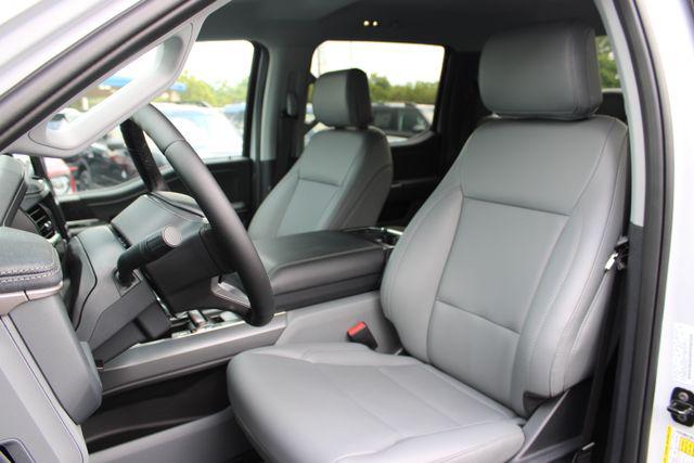 2025 Ford F-150 Flash