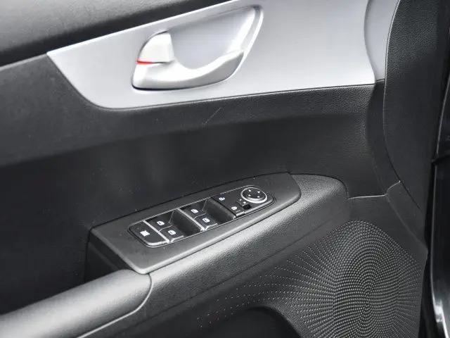 2024 Kia Forte LX