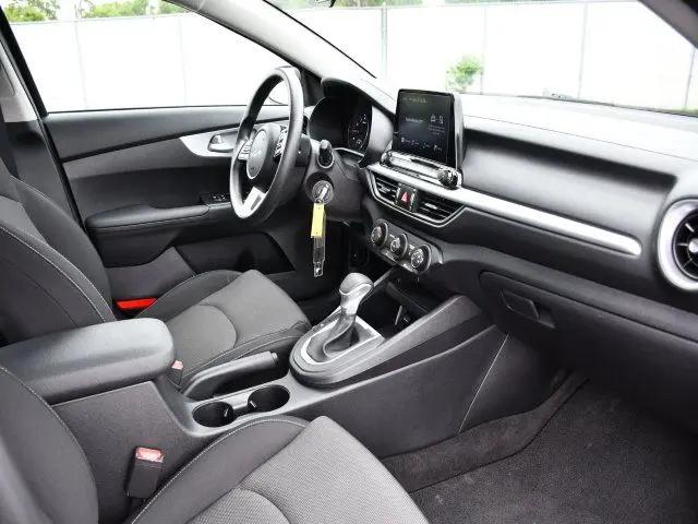 2024 Kia Forte LX