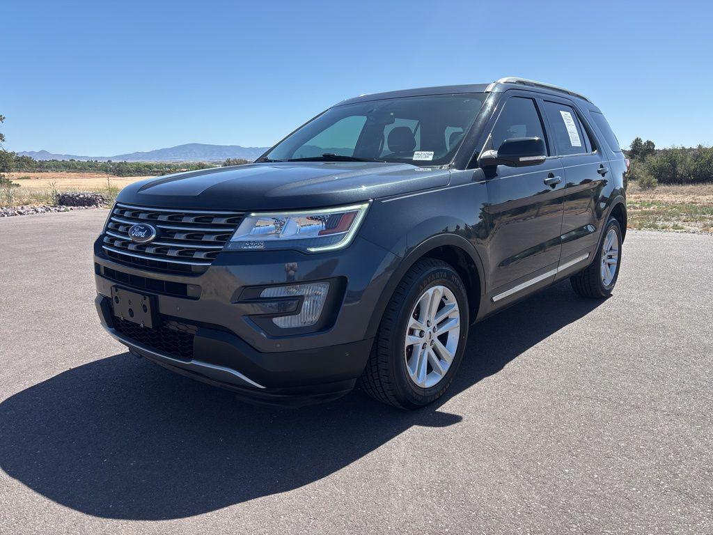 2017 Ford Explorer XLT FWD's photo