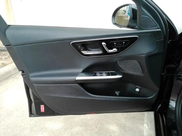 2024 Mercedes-Benz C-CLASS C 300 C 300