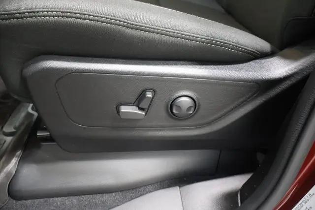 2025 Ram 1500 Big Horn Crew Cab 4x4 5'7" Box