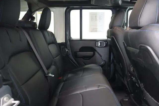 2025 Jeep Wrangler 4xe Rubicon 4xe