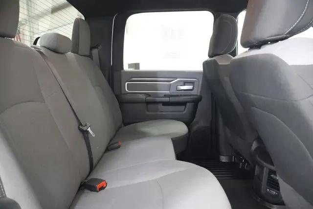 2022 Ram 2500 Big Horn Crew Cab 4x4 6'4" Box