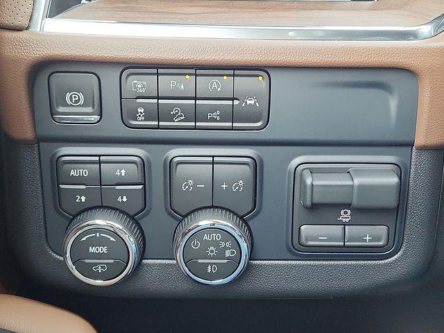 2026 Chevrolet Suburban High Country, 4WD