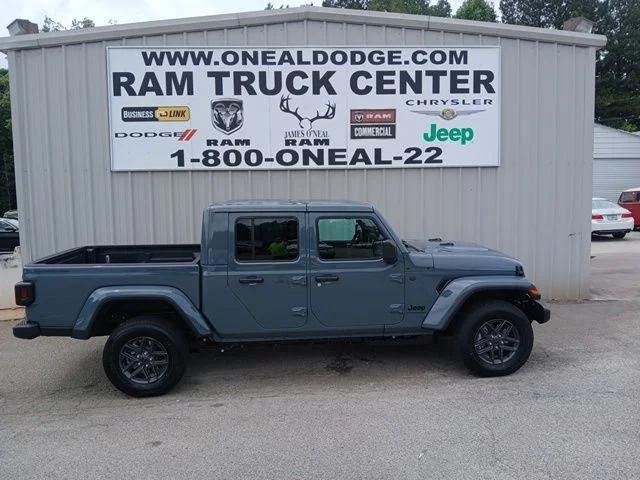 2026 Jeep Gladiator GLADIATOR SPORT S 4X4