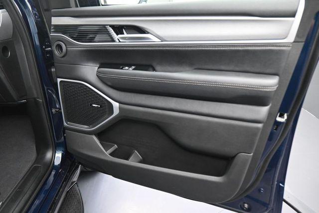 2026 Jeep Grand Wagoneer Unknown