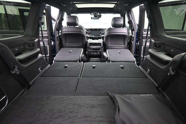 2026 Jeep Grand Wagoneer Unknown