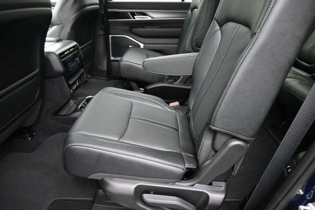 2026 Jeep Grand Wagoneer Unknown