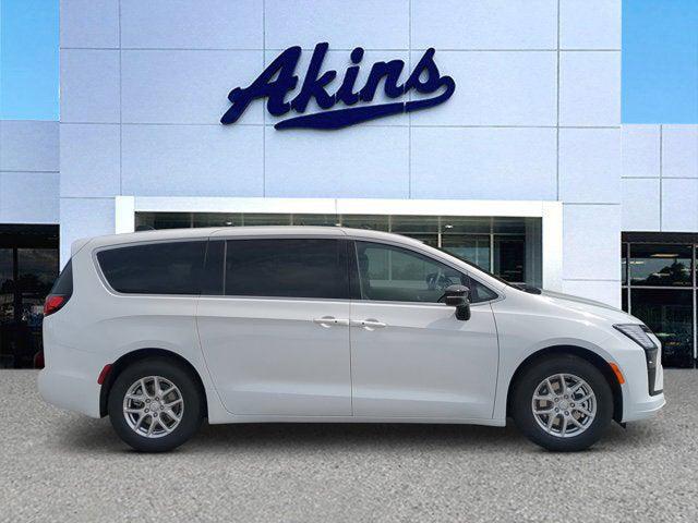 2027 Chrysler Pacifica PACIFICA SELECT