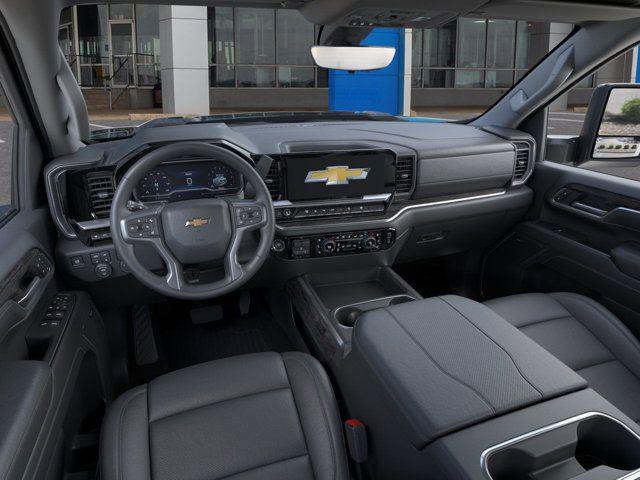 2026 Chevrolet Silverado 3500HD Crew Cab, Long Bed, LTZ Dual Rear Wheel, RWD