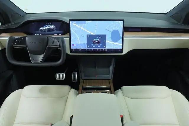 2023 Tesla Model X Standard Range