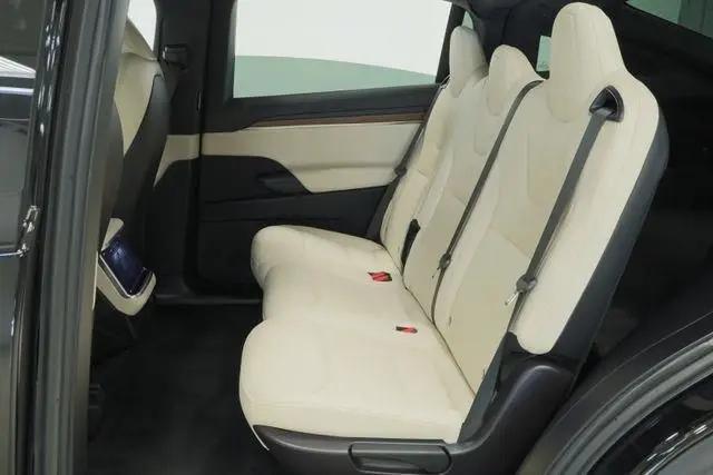 2023 Tesla Model X Standard Range