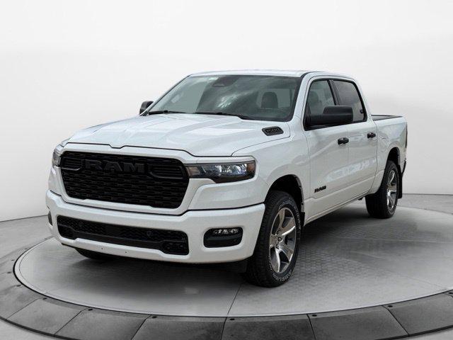 2026 Ram 1500 Express Crew Cab 4x4 57 Box