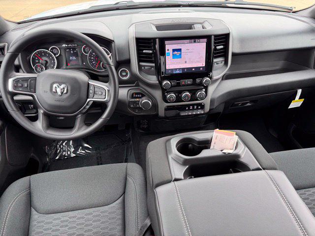 2026 Ram 1500 Express Crew Cab 4x4 57 Box