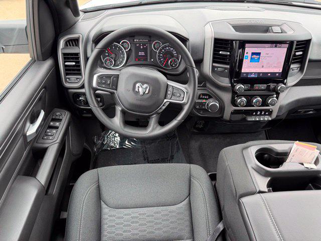 2026 Ram 1500 Express Crew Cab 4x4 57 Box