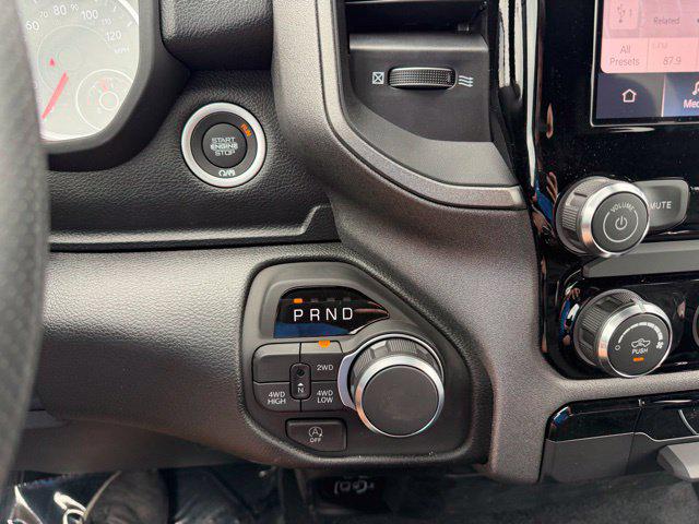 2026 Ram 1500 Express Crew Cab 4x4 57 Box